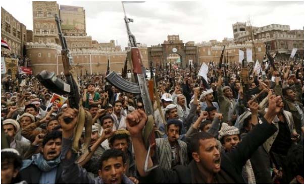 Manifestation  à Sanaa contre les bombardements saoudiens